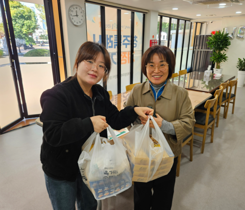 육거리소문난만두, 수제만두 지원(10월)
